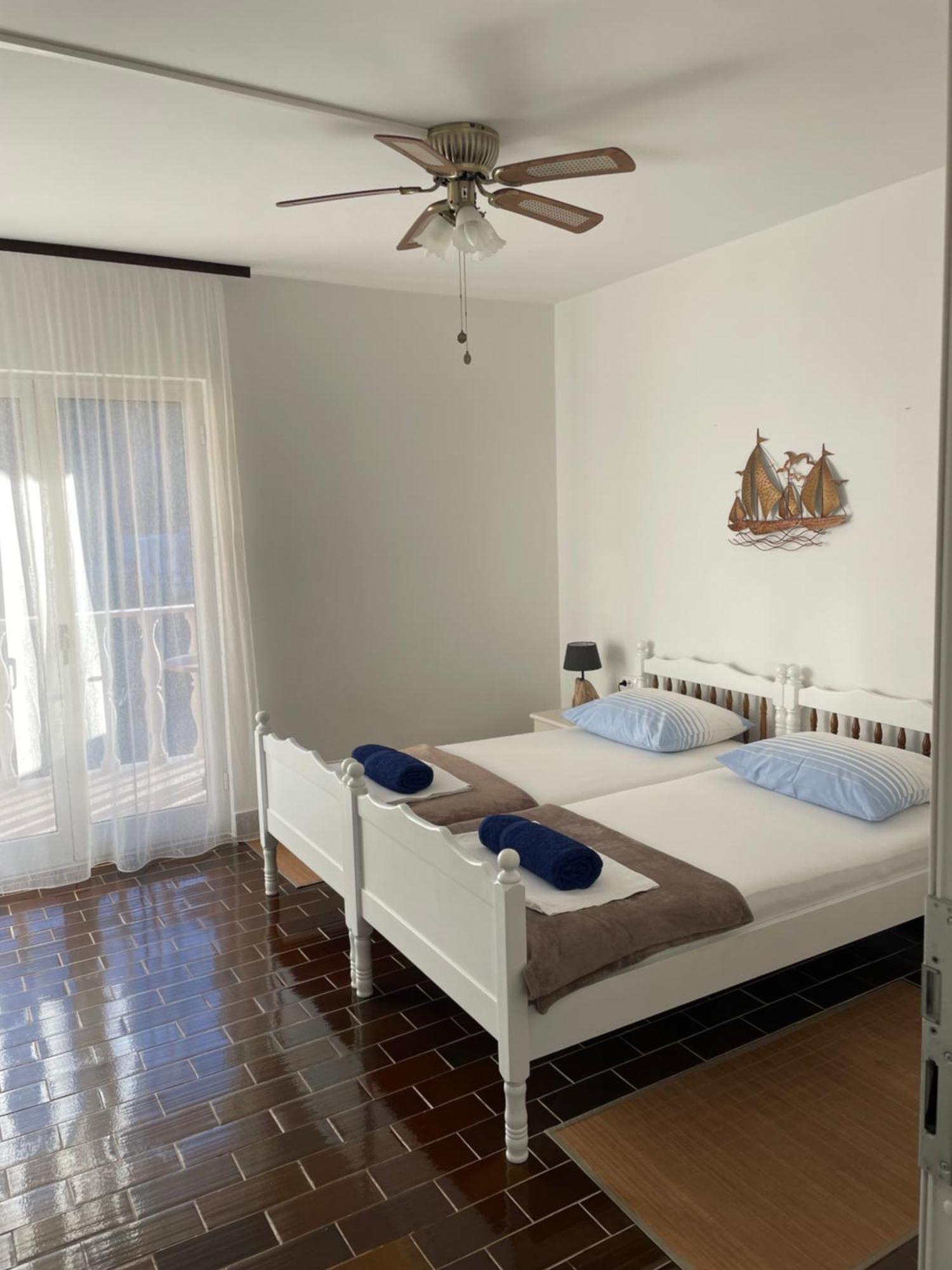 Guesthouse Antonija Велі-Лошинь Екстер'єр фото