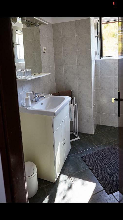 Guesthouse Antonija Велі-Лошинь Екстер'єр фото
